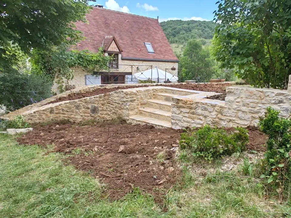 restauration-murs-pierre-frayssinet-le-gelat-arenes-et-fils46