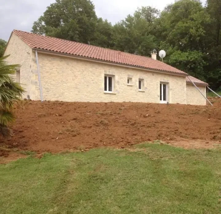 travaux-demolition-gigouzac-arenes-et-fils46